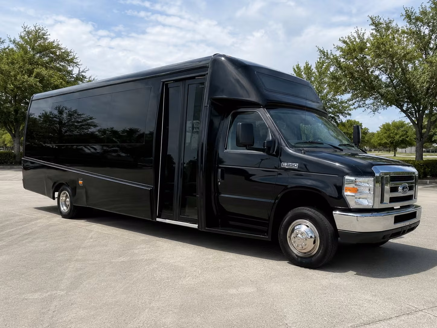 18 passenger minibus